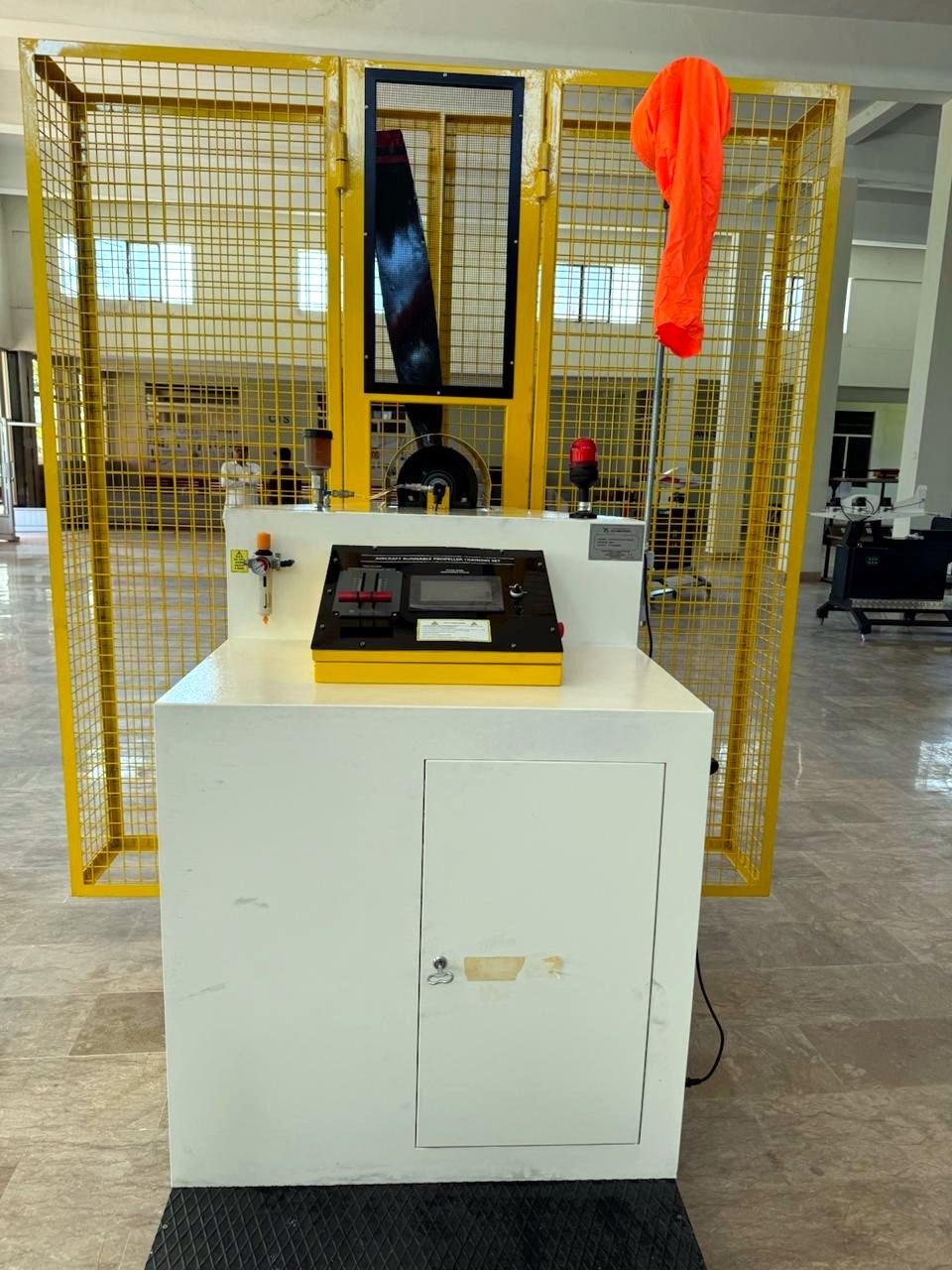 Propeller test station